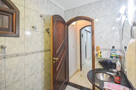Casa à venda com 307m², 3 quartos e 3 vagasBanheiro Social
