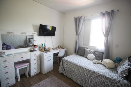 Apartamento à venda com 117m², 4 quartos e 1 vagaQuarto 1