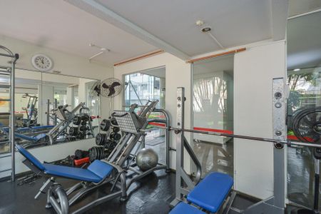 Apartamento à venda com 60m², 2 quartos e 1 vaga Apartamento à venda com 60m², 2 quartos e 1 vagaÁrea comum - Academia