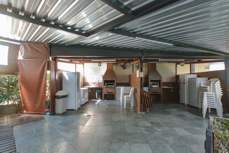 Apartamento à venda com 60m², 2 quartos e 1 vaga Apartamento à venda com 60m², 2 quartos e 1 vagaÁrea comum - Churrasqueira