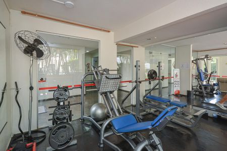 Apartamento à venda com 60m², 2 quartos e 1 vaga Apartamento à venda com 60m², 2 quartos e 1 vagaÁrea comum - Academia