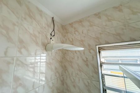 Casa à venda com 150m², 2 quartos e 2 vagasBanheiro