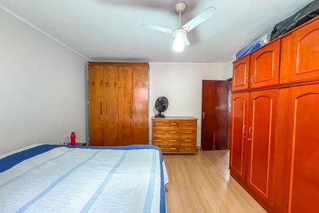 Casa à venda com 150m², 2 quartos e 2 vagasQuarto
