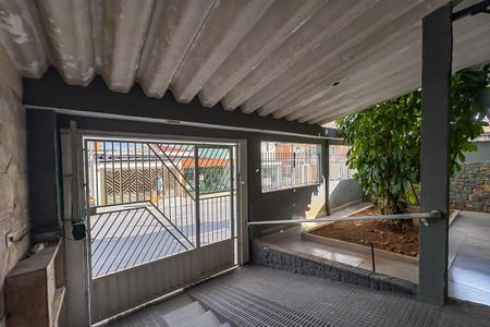 Casa à venda com 150m², 2 quartos e 2 vagasGaragem