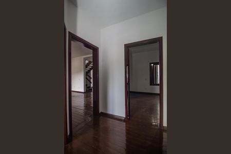 Apartamento para alugar com 180m², 3 quartos e 2 vagas Apartamento para alugar com 180m², 3 quartos e 2 vagasCorredor