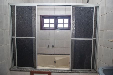 Apartamento para alugar com 180m², 3 quartos e 2 vagas Apartamento para alugar com 180m², 3 quartos e 2 vagasBanheiro da Suíte