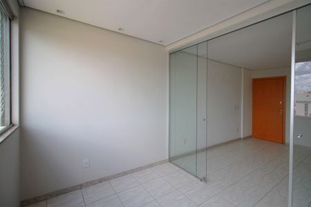 Apartamento à venda com 78m², 3 quartos e 2 vagasVaranda da Sala