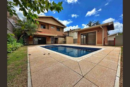 Casa à venda com 400m², 4 quartos e 2 vagas