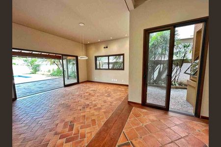 Casa à venda com 400m², 4 quartos e 2 vagas