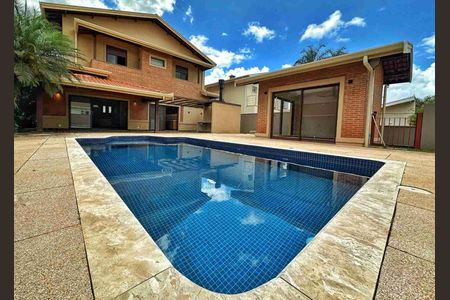 Casa à venda com 400m², 4 quartos e 2 vagas