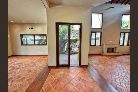 Casa à venda com 400m², 4 quartos e 2 vagas