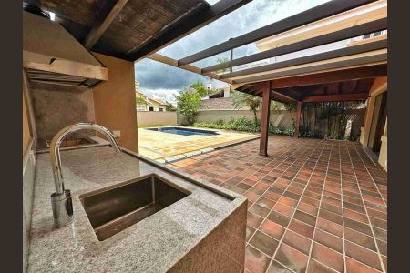 Casa à venda com 400m², 4 quartos e 2 vagas