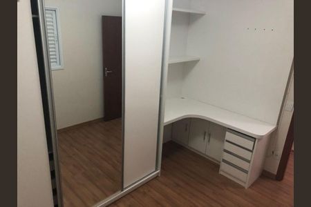 Casa à venda com 250m², 3 quartos e sem vaga