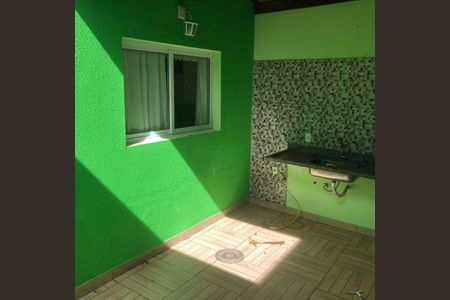 Casa à venda com 250m², 3 quartos e sem vaga