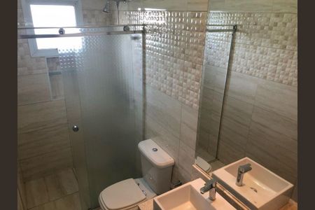 Casa à venda com 250m², 3 quartos e sem vaga