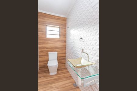 Casa à venda com 160m², 3 quartos e 1 vagaLavabo