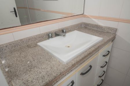 Apartamento à venda com 67m², 2 quartos e 1 vagaBanheiro da Suíte