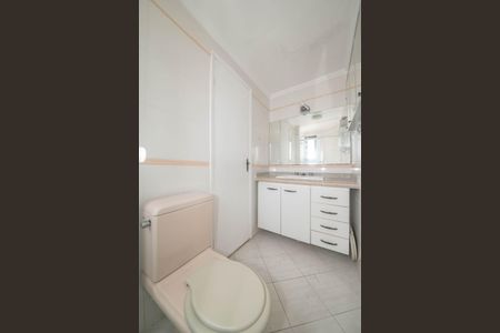 Apartamento à venda com 67m², 2 quartos e 1 vagaBanheiro da Suíte