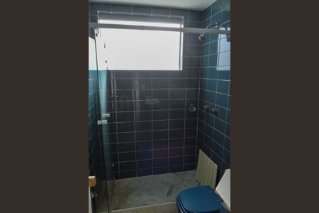 Casa de condomínio à venda com 478m², 6 quartos e 3 vagas Casa de condomínio à venda com 478m², 6 quartos e 3 vagasBanheiro da Suíte 1