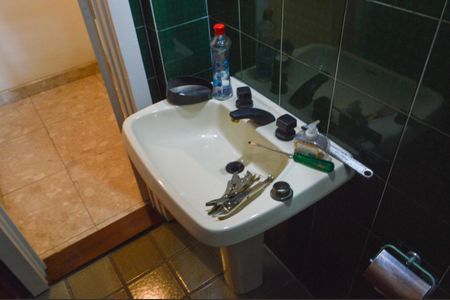 Casa de condomínio à venda com 478m², 6 quartos e 3 vagas Casa de condomínio à venda com 478m², 6 quartos e 3 vagasLavabo