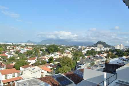 Casa de condomínio à venda com 478m², 6 quartos e 3 vagas Casa de condomínio à venda com 478m², 6 quartos e 3 vagasVista do Escritório