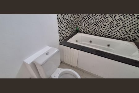 Casa à venda com 499m², 7 quartos e 4 vagasBanheiro Suíte