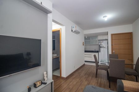 Apartamento à venda com 62m², 2 quartos e 1 vagaSala