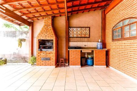 Casa à venda com 260m², 4 quartos e 4 vagas Casa à venda com 260m², 4 quartos e 4 vagasFoto 16