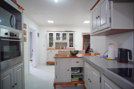 Casa à venda com 1216m², 5 quartos e 12 vagasCozinha