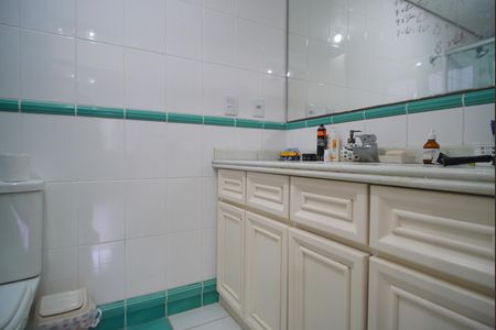 Casa à venda com 1216m², 5 quartos e 12 vagasBanheiro da Suíte 2