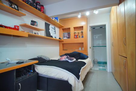 Casa à venda com 1216m², 5 quartos e 12 vagasSuíte 2