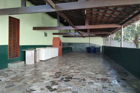 Apartamento à venda com 52m², 2 quartos e 1 vaga Apartamento à venda com 52m², 2 quartos e 1 vagaÁrea comum - Churrasqueira