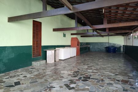 Apartamento à venda com 52m², 2 quartos e 1 vaga Apartamento à venda com 52m², 2 quartos e 1 vagaÁrea comum - Churrasqueira