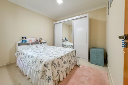 Casa à venda com 153m², 3 quartos e 1 vaga Casa à venda com 153m², 3 quartos e 1 vagaQuarto 2