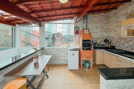 Casa à venda com 153m², 3 quartos e 1 vaga Casa à venda com 153m², 3 quartos e 1 vagaChurrasqueira