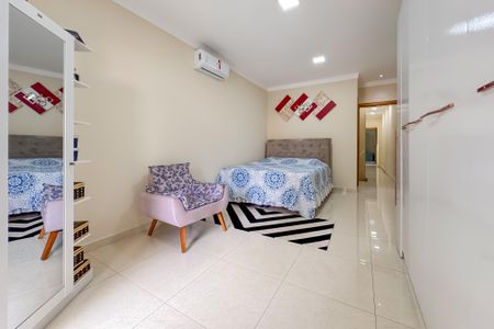 Casa à venda com 153m², 3 quartos e 1 vaga Casa à venda com 153m², 3 quartos e 1 vagaSuíte