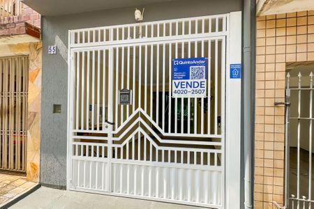 Casa à venda com 153m², 3 quartos e 1 vaga Casa à venda com 153m², 3 quartos e 1 vagaFachada