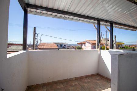 Casa para alugar com 55m², 2 quartos e sem vaga Casa para alugar com 55m², 2 quartos e sem vagaVaranda