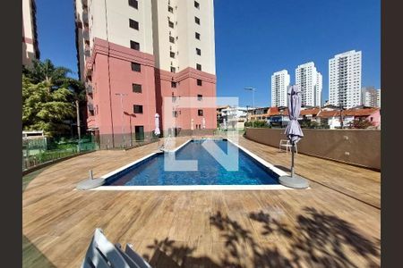 Apartamento à venda com 69m², 2 quartos e 1 vaga Apartamento à venda com 69m², 2 quartos e 1 vagaPiscina