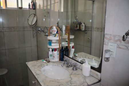 Apartamento à venda com 180m², 3 quartos e 1 vagaBanheiro