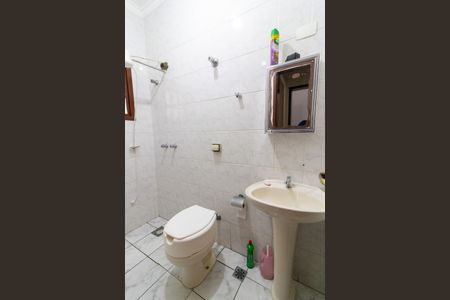 Casa à venda com 355m², 4 quartos e 5 vagasBanheiro Social