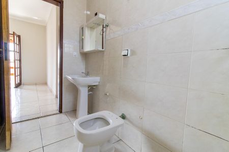 Casa à venda com 355m², 4 quartos e 5 vagasBanheiro da Suíte 3