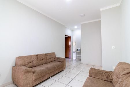 Casa à venda com 355m², 4 quartos e 5 vagasSala 2