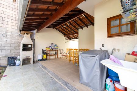 Casa à venda com 355m², 4 quartos e 5 vagasÁrea externa