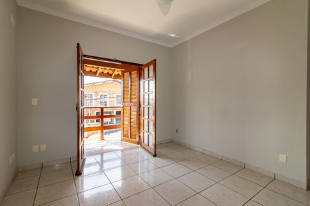 Casa à venda com 355m², 4 quartos e 5 vagasSuite 3