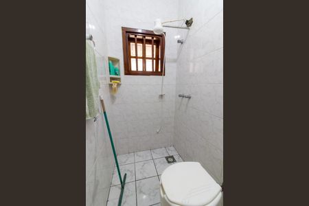 Casa à venda com 355m², 4 quartos e 5 vagasBanheiro Social