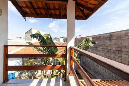 Casa à venda com 355m², 4 quartos e 5 vagasVaranda da Suíte 