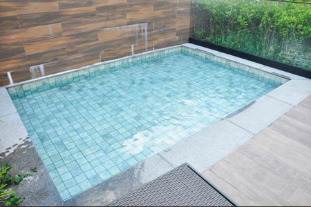 Apartamento à venda com 80m², 2 quartos e 1 vagaÁrea comum - Piscina