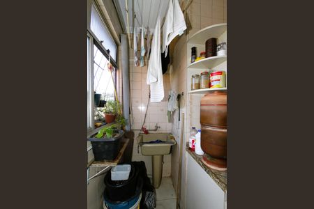 Apartamento à venda com 70m², 3 quartos e sem vagaÁrea de Serviço