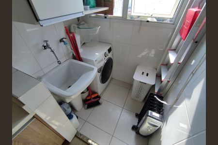 Apartamento à venda com 52m², 2 quartos e 1 vaga Apartamento à venda com 52m², 2 quartos e 1 vagaÁrea de Serviço